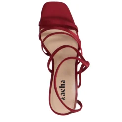 Rode sandalen met hak
