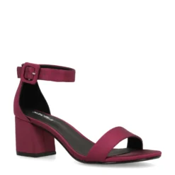 Roze sandalen met hak