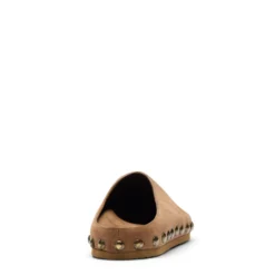 Taupe suède clogs met studs