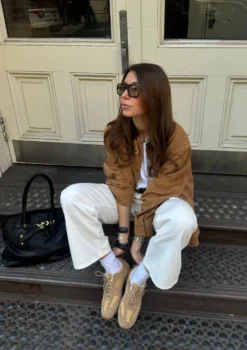 Taupe suède sneakers