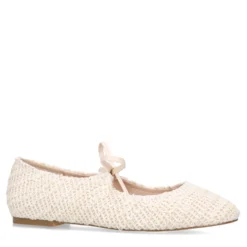 Witte gevlochten ballerina's