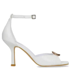 Witte leren sandalen met hak