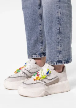Witte leren sneakers met multicolor details