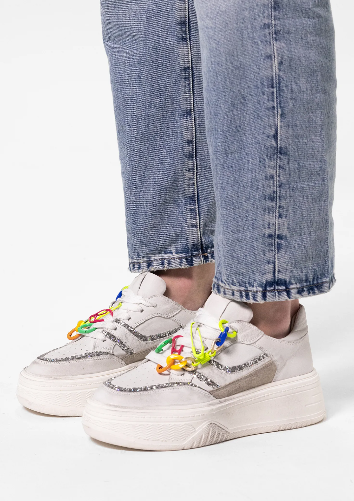 Witte leren sneakers met multicolor details