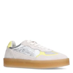 Zilveren suède sneakers met gele details