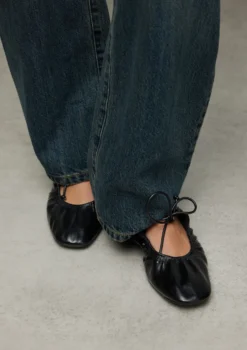 Zwarte ballerina's met veters