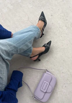 Zwarte buckle slingbacks met kitten heel