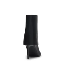 Zwarte flap enkellaarsjes met hak