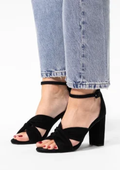 Zwarte geknoopte suède sandalen met hak