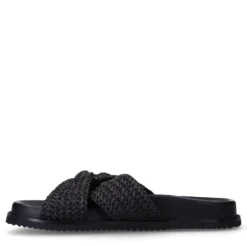 Zwarte gevlochten slippers