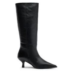 Zwarte hoge leren laarzen met kitten heel