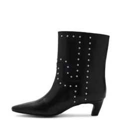 Zwarte leren enkellaarsjes met zilverkleurige studs