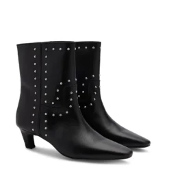 Zwarte leren enkellaarsjes met zilverkleurige studs