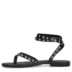 Zwarte leren platte sandalen met goudkleurige studs