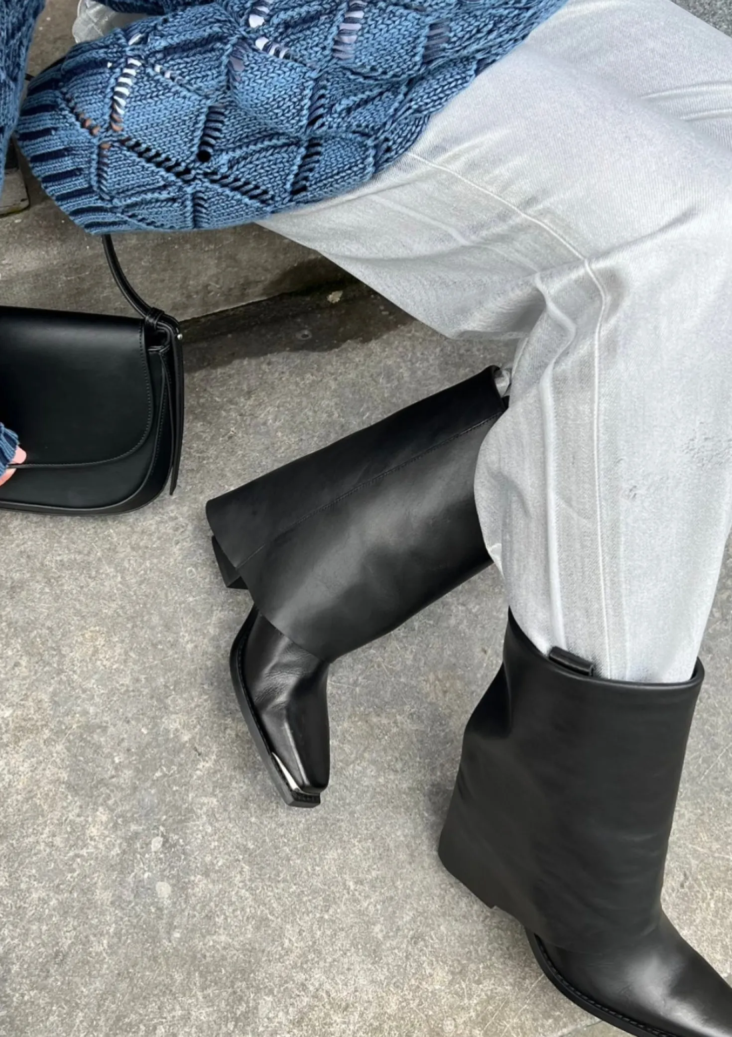 Zwarte leren western enkellaarsjes met flap