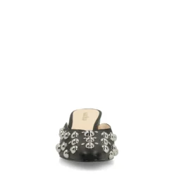 Zwarte muiltjes met zilverkleurige studs