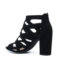 Zwarte opengewerkte sandalen met hak