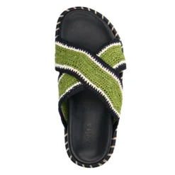 Zwarte plateau slippers met groene bandjes