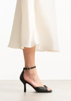 Zwarte sandalen met hak
