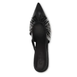Zwarte slingback pumps met rimpel effect