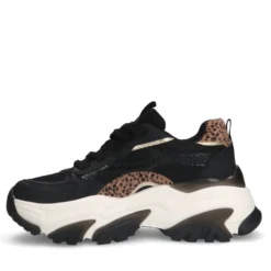 Zwarte sneakers met leopard print